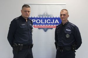 Dwóch policjantów