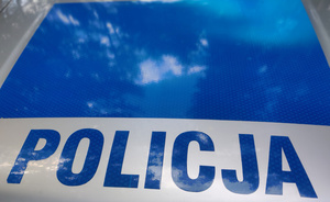 Maska radiowozu z napisem Policja