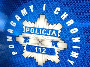 Gwiazda policyjna z mottem pomagamy i chronimy