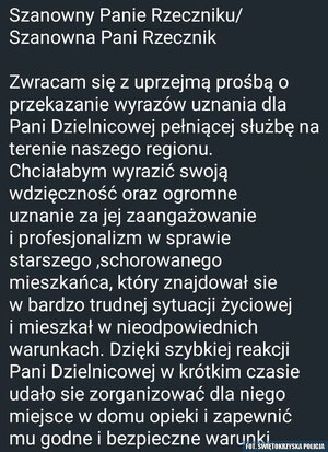 Pismo maszynowe na czarnym tle