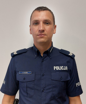 Zdjęcie policjanta na białym tle