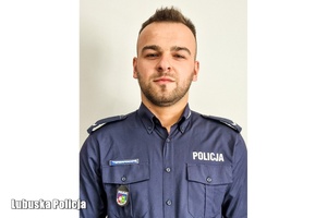 Zdjęcie młodego policjanta